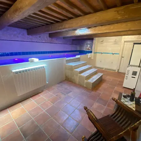 I Sei Filari Tatil Evi